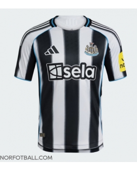 Billige Fotballdrakt Newcastle United Replika Hjemmedrakt 2025-26 Kortermet